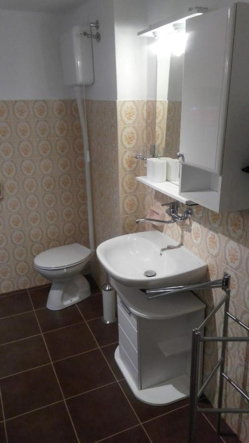 Apartmani Lela Selce Exterior foto