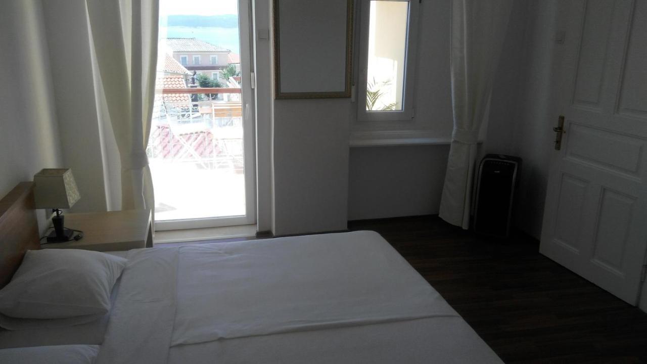 Apartmani Lela Selce Exterior foto